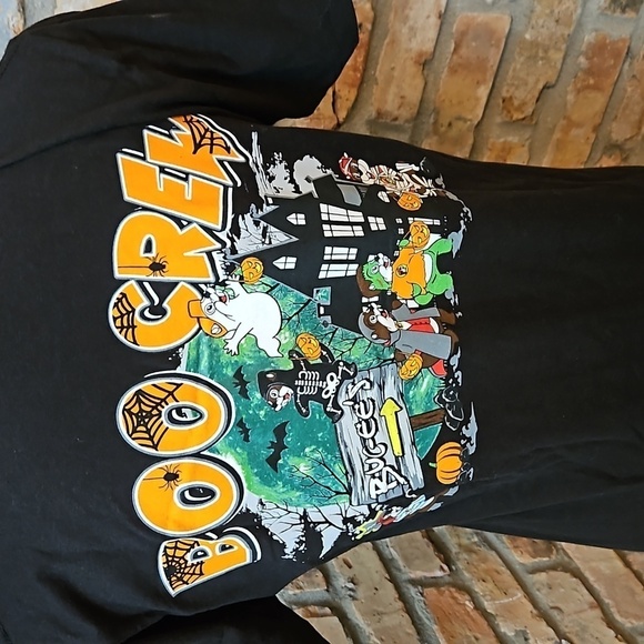 Buc-ee's Halloween Short sleeve Tee shirt size Small - Picture 5 of 8